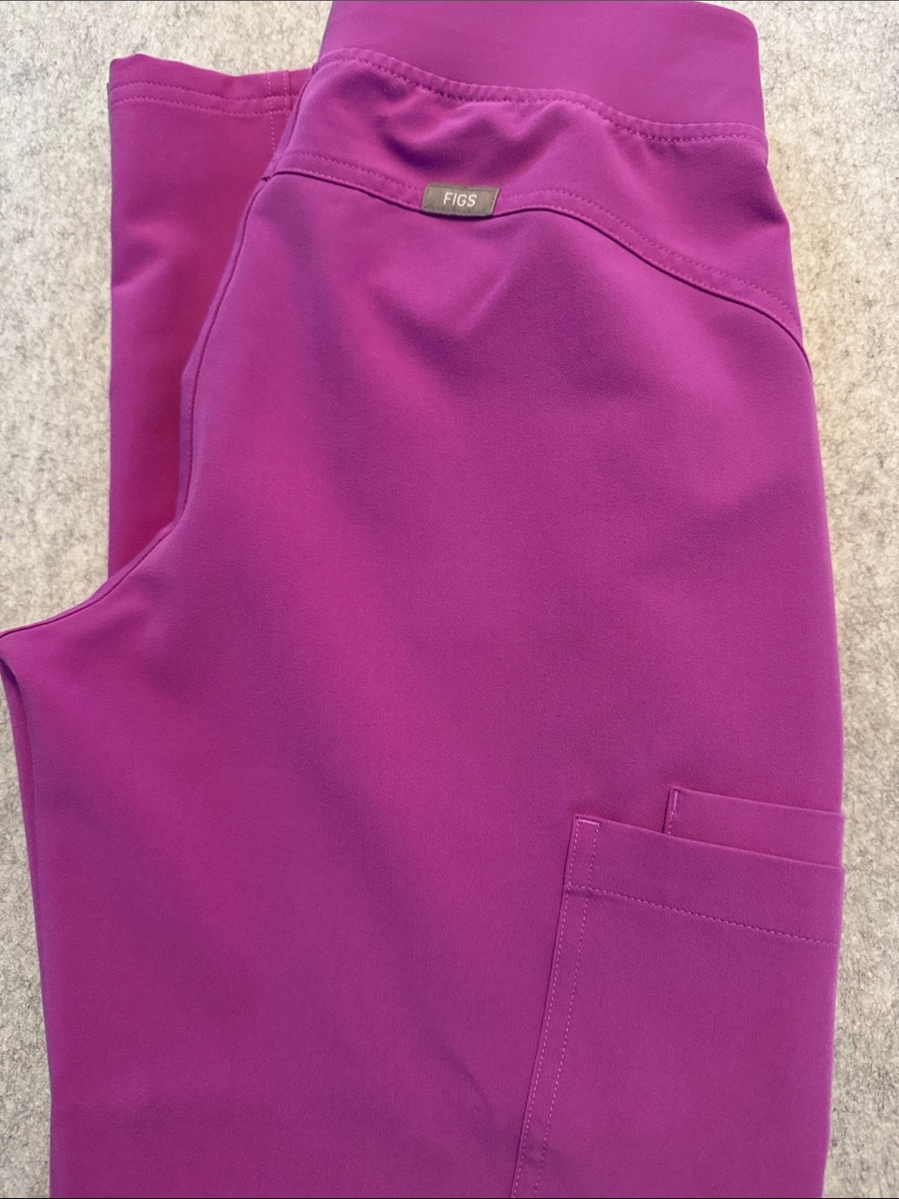 Women’s Figs scrub pants